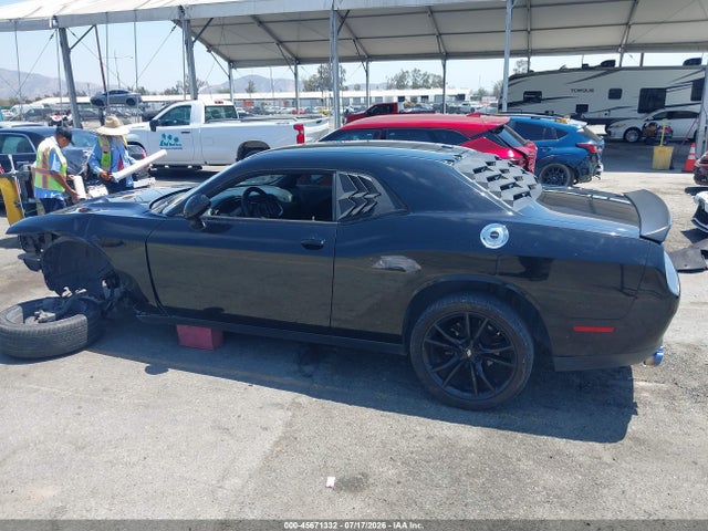 Продаж на аукціоні авто 2018 Dodge Challenger Sxt, vin: 2C3CDZAG0JH325508, номер лоту: 45671332