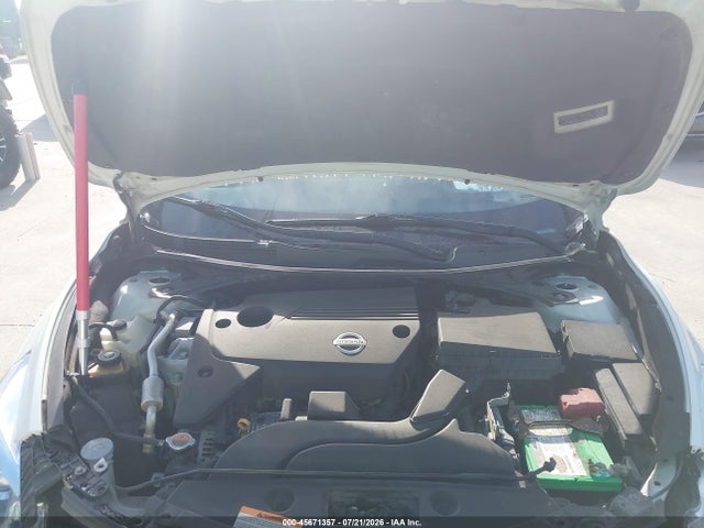 2015 Nissan Altima 2.5 S მანქანა იყიდება აუქციონზე, vin: 1N4AL3APXFN390163, აუქციონის ნომერი: 45671357