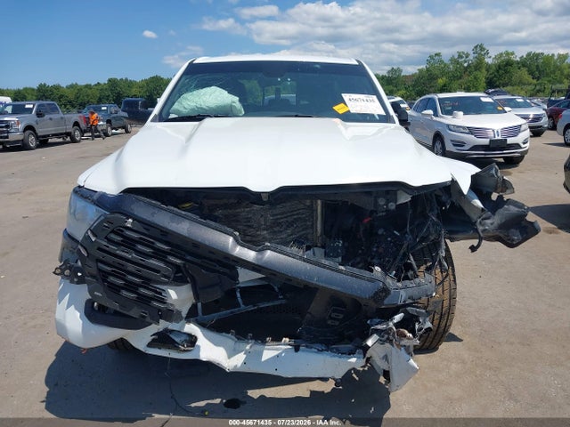 Продаж на аукціоні авто 2022 Ram 1500 Big Horn  4x4 6'4 Box, vin: 1C6SRFBT8NN134071, номер лоту: 45671435