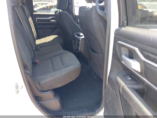 Продаж на аукціоні авто 2022 Ram 1500 Big Horn  4x4 6'4 Box, vin: 1C6SRFBT8NN134071, номер лоту: 45671435