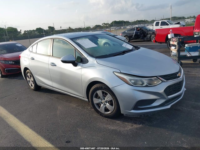 2018 Chevrolet Cruze Ls Auto მანქანა იყიდება აუქციონზე, vin: 1G1BC5SM8J7220114, აუქციონის ნომერი: 45671467