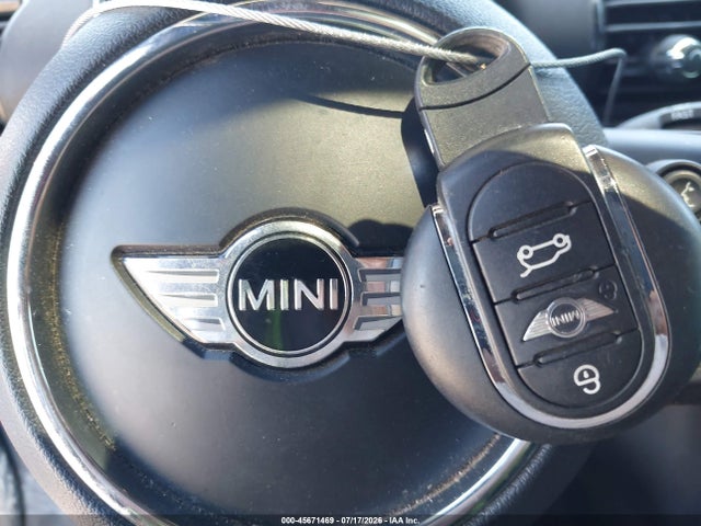 Mini Clubman Cooper 2016 WMWLN5C54G2B28596 Image 11