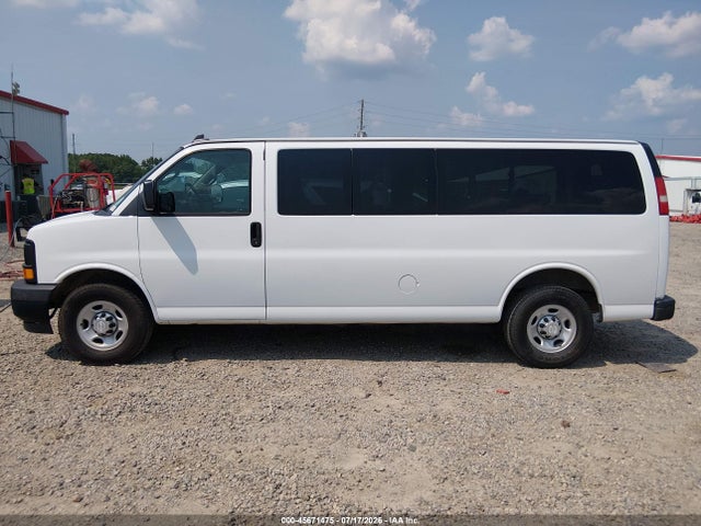Chevrolet Express 3500 Ls 2017 1GAZGNFGXH1294705 Image 14