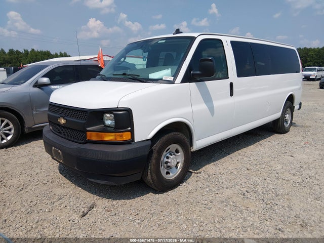 Chevrolet Express 3500 Ls 2017 1GAZGNFGXH1294705 Image 2
