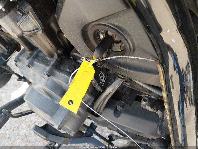 45671489 :رقم المزاد ، JH2SC8305PK200470 vin ، 2023 Honda Cmx1100 A مزاد بيع