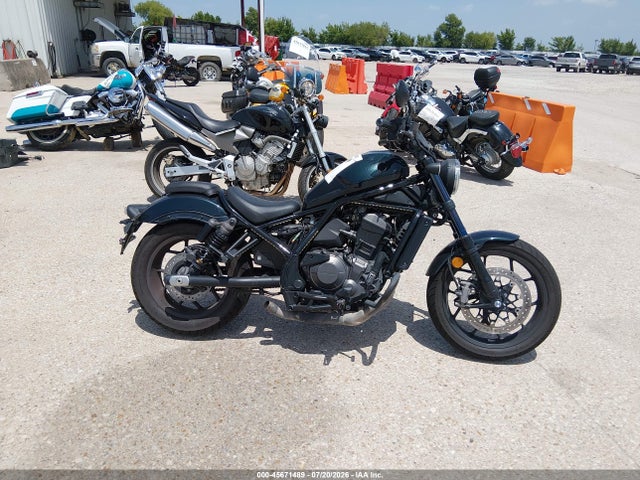 45671489 :رقم المزاد ، JH2SC8305PK200470 vin ، 2023 Honda Cmx1100 A مزاد بيع