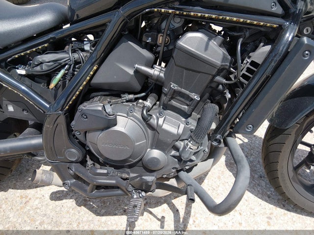 45671489 :رقم المزاد ، JH2SC8305PK200470 vin ، 2023 Honda Cmx1100 A مزاد بيع