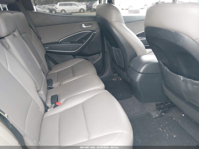 Продажа на аукционе авто 2017 Hyundai Santa Fe Sport 2.0t, vin: 5XYZUDLA0HG458022, номер лота: 45671490