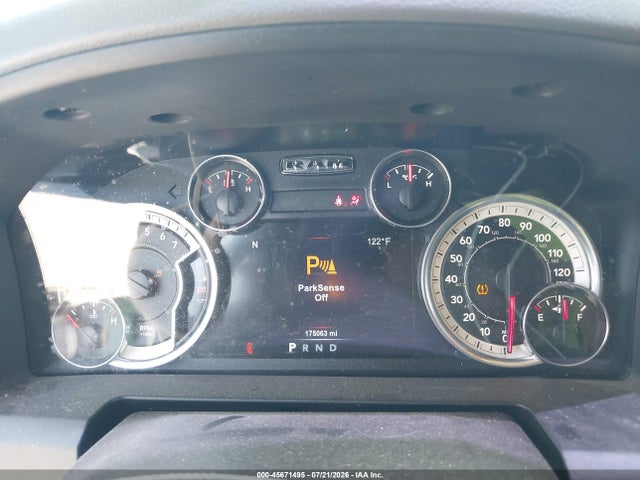 2017 Ram 1500 Lone Star Silver  4x4 5'7 Box მანქანა იყიდება აუქციონზე, vin: 1C6RR7LT7HS656389, აუქციონის ნომერი: 45671495