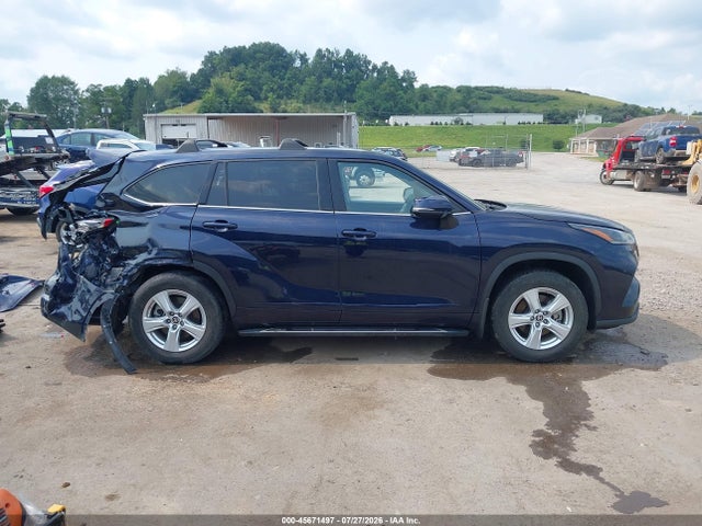 2021 Toyota Highlander Le მანქანა იყიდება აუქციონზე, vin: 5TDBZRBH0MS156158, აუქციონის ნომერი: 45671497