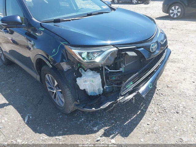 JTMRJREVXJD232936 Toyota Rav4 Hybrid Xle