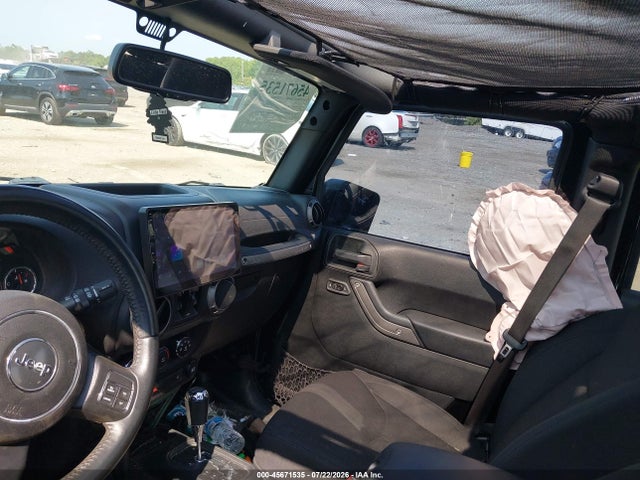 1C4HJWDG9HL623346 Jeep Wrangler Unlimited Sport