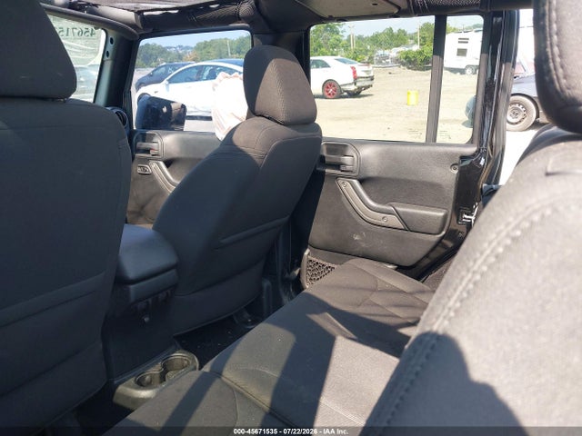 1C4HJWDG9HL623346 Jeep Wrangler Unlimited Sport