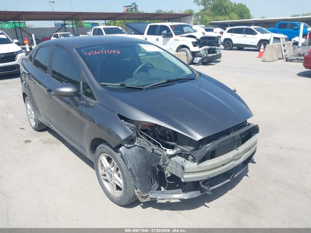 45671548 :رقم المزاد ، 3FADP4BJXKM163187 vin ، 2019 Ford Fiesta Se مزاد بيع