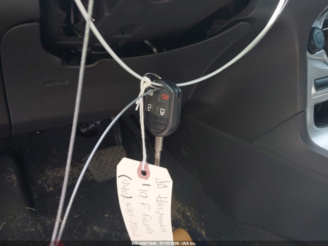 45671548 :رقم المزاد ، 3FADP4BJXKM163187 vin ، 2019 Ford Fiesta Se مزاد بيع