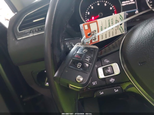 45671587 :رقم المزاد ، 3VV2B7AX1LM094304 vin ، 2020 Volkswagen Tiguan 2.0t Se/2.0t Se R-line Black/2.0t Sel مزاد بيع