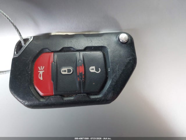 1C4HJXDN7KW594665 Jeep Wrangler Unlimited Sport S 4x4
