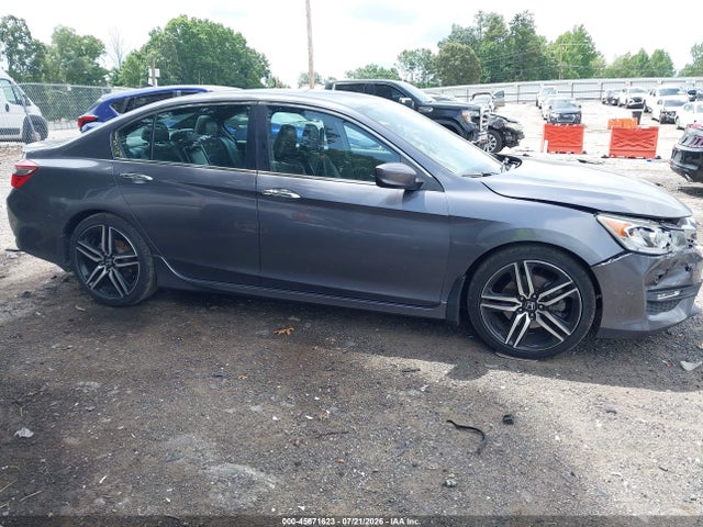 45671623 :رقم المزاد ، 1HGCR2F62HA062677 vin ، 2017 Honda Accord Sport مزاد بيع