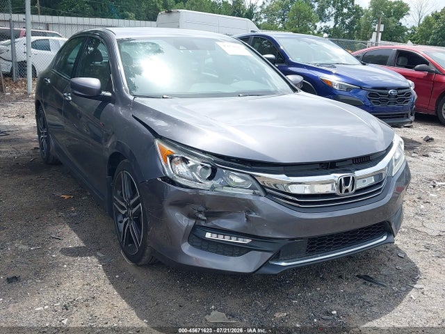 45671623 :رقم المزاد ، 1HGCR2F62HA062677 vin ، 2017 Honda Accord Sport مزاد بيع