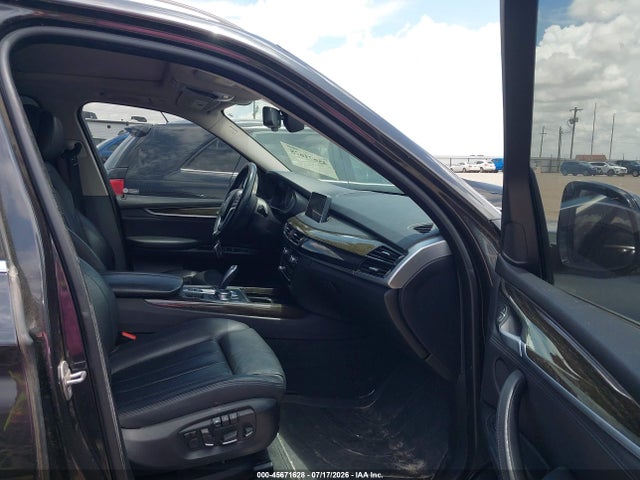 2015 Bmw X5 Xdrive50i მანქანა იყიდება აუქციონზე, vin: 5UXKR6C54F0J77165, აუქციონის ნომერი: 45671628