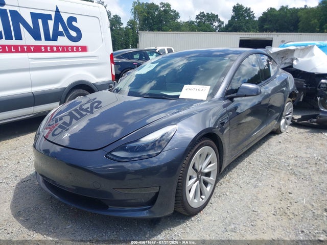 Tesla Model 3 Rear-wheel Drive 2023 5YJ3E1EA6PF429225 Image 2
