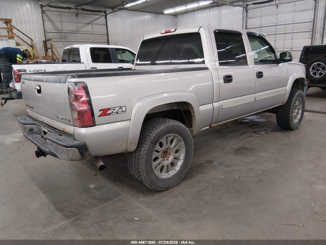 2005 Chevrolet Silverado 1500 Z71 მანქანა იყიდება აუქციონზე, vin: 2GCEK13T251217248, აუქციონის ნომერი: 45671650