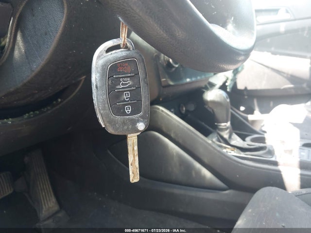 Продажа на аукционе авто 2021 Hyundai Tucson Se, vin: KM8J2CA47MU288921, номер лота: 45671671
