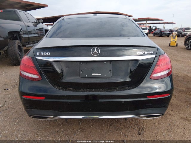 Продаж на аукціоні авто 2017 Mercedes-benz E 300, vin: WDDZF4JB0HA040216, номер лоту: 45671691