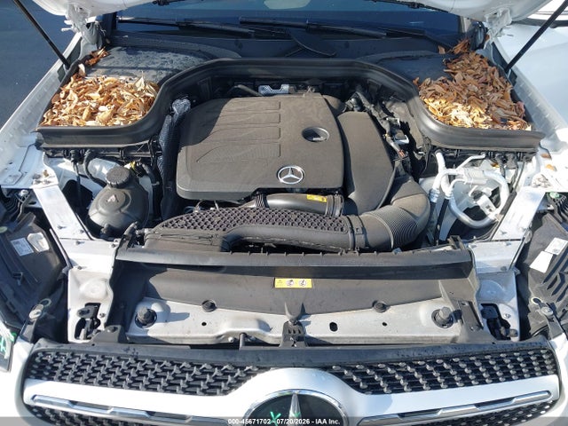 45671702 :رقم المزاد ، W1N0G8EB8MF896922 vin ، 2021 Mercedes-benz Glc 300 4matic Suv مزاد بيع