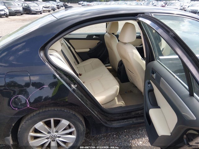 Продажа на аукционе авто 2016 Volkswagen Jetta 1.4t Se, vin: 3VWD67AJ6GM353895, номер лота: 45671744