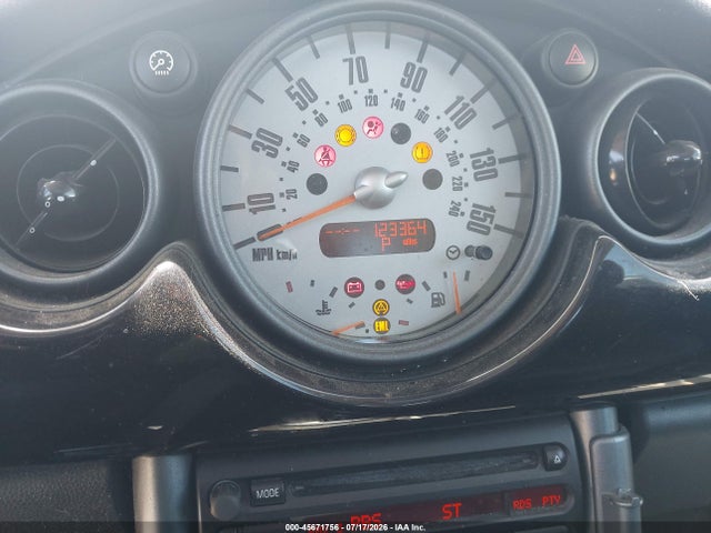 45671756 :رقم المزاد ، WMWRE33566TJ39331 vin ، 2006 Mini Cooper S مزاد بيع