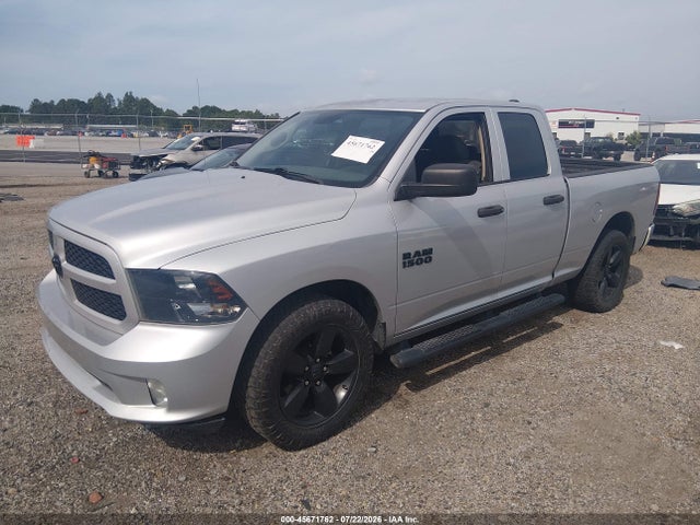 45671762 :رقم المزاد ، 1C6RR6FG2JS337285 vin ، 2018 Ram 1500 Express  4x2 6'4 Box مزاد بيع