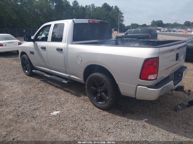 45671762 :رقم المزاد ، 1C6RR6FG2JS337285 vin ، 2018 Ram 1500 Express  4x2 6'4 Box مزاد بيع