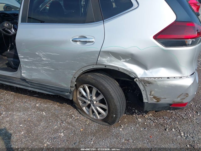 2020 Nissan Rogue Sv Fwd მანქანა იყიდება აუქციონზე, vin: KNMAT2MT9LP515327, აუქციონის ნომერი: 45671781