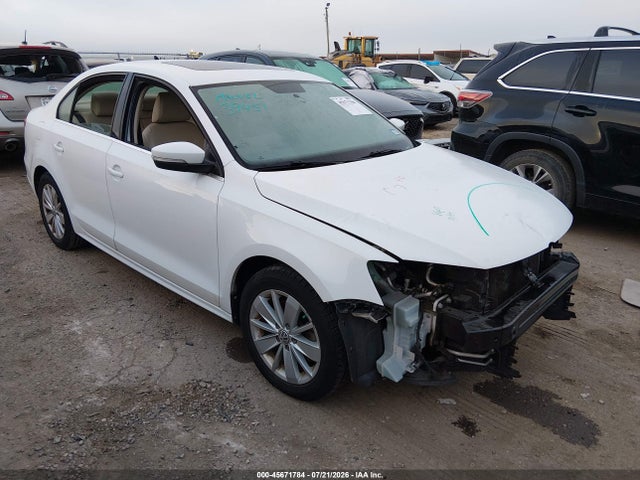 2016 Volkswagen Jetta 1.4t Se მანქანა იყიდება აუქციონზე, vin: 3VWD67AJ6GM208453, აუქციონის ნომერი: 45671784