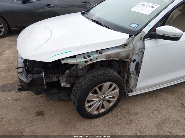 2016 Volkswagen Jetta 1.4t Se მანქანა იყიდება აუქციონზე, vin: 3VWD67AJ6GM208453, აუქციონის ნომერი: 45671784