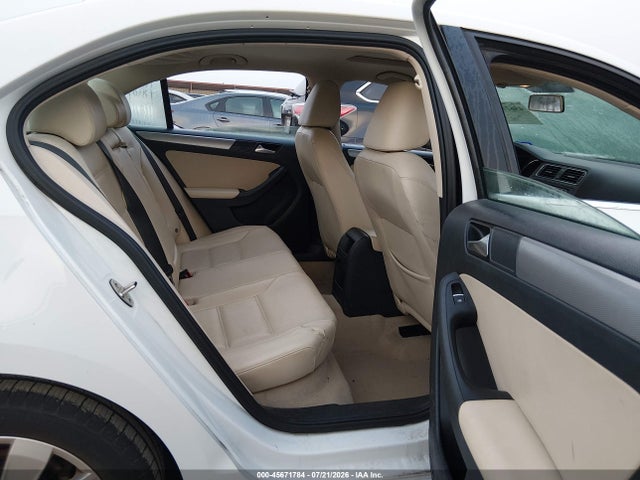 2016 Volkswagen Jetta 1.4t Se მანქანა იყიდება აუქციონზე, vin: 3VWD67AJ6GM208453, აუქციონის ნომერი: 45671784
