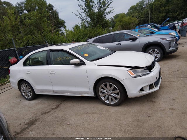 Aukcja sprzedaży 2013 Volkswagen Jetta 2.0l Tdi, vin: 3VWLL7AJ4DM273432, numer aukcji: 45671787