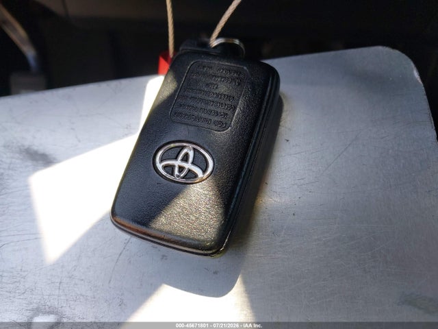 Toyota Prius Two 2015 JTDKN3DU9F0469962 Image 11