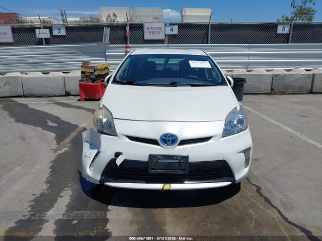 Toyota Prius Two 2015 JTDKN3DU9F0469962 Image 12