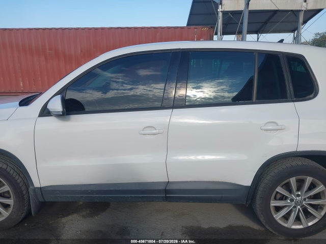 Продажа на аукционе авто 2014 Volkswagen Tiguan Se, vin: WVGAV3AX5EW551351, номер лота: 45671804