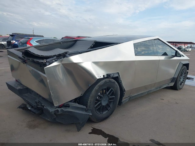 45671813 :رقم المزاد ، 7G2CEHED5SA073419 vin ، 2025 Tesla Cybertruck All-wheel Drive مزاد بيع