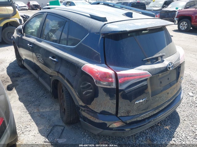 Toyota RAV4 LE 2017 JTMZFREV9HJ121808 Image 3
