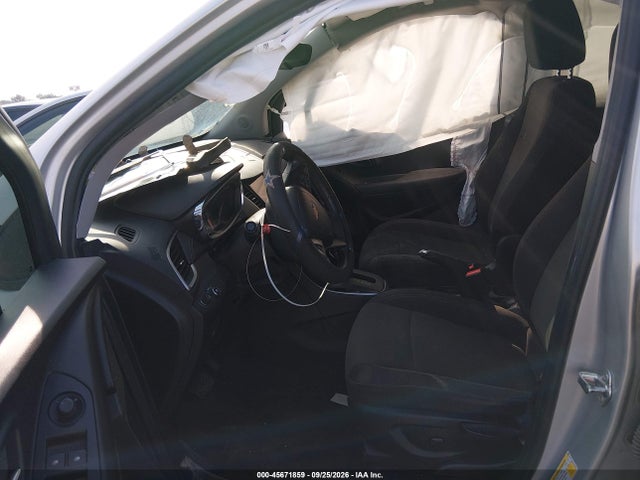 Продаж на аукціоні авто 2019 Chevrolet Trax Ls, vin: 3GNCJKSB0KL245608, номер лоту: 45671859