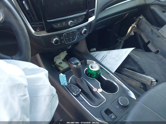 1GNERGKW2JJ282005 Chevrolet Traverse Lt Cloth