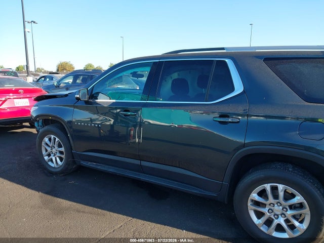 1GNERGKW2JJ282005 Chevrolet Traverse Lt Cloth