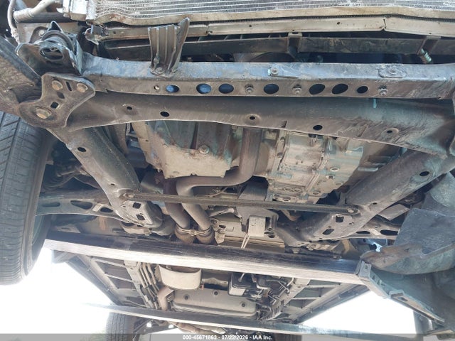 1GNERGKW2JJ282005 Chevrolet Traverse Lt Cloth