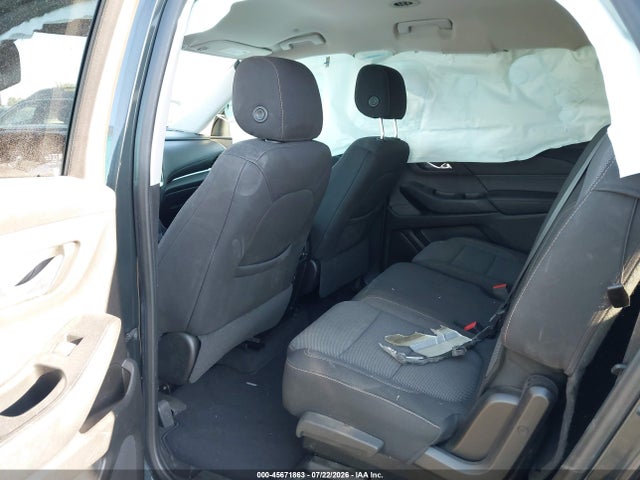 1GNERGKW2JJ282005 Chevrolet Traverse Lt Cloth