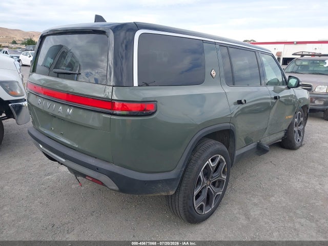 Продажа на аукционе авто 2023 Rivian R1s Launch Edition, vin: 7PDSGABL6PN000530, номер лота: 45671868