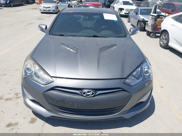 Hyundai Genesis 2016 KMHHT6KJ1GU133853 Image 16
